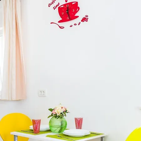 Studio Apartman Niris Apartment Kastela